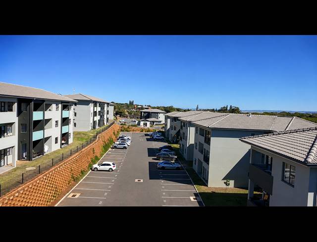2 BEDROOM APARTMENT FOR SALE IN SHEFFIELD BEACH